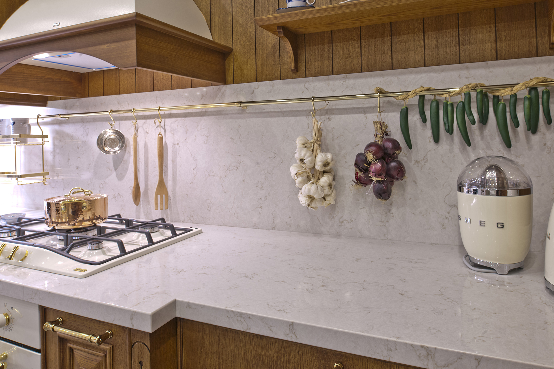 quartz backsplash in kitchen